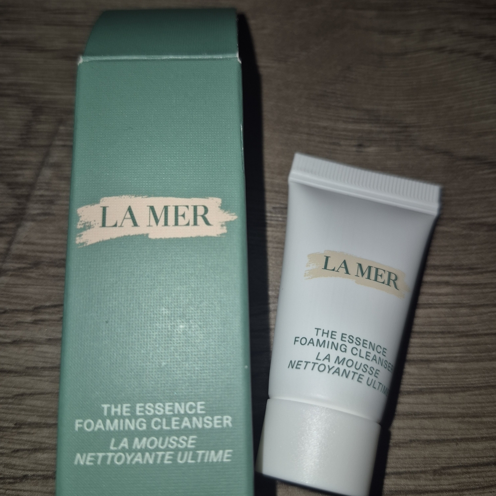 La Mer The Essence Foaming Cleanser